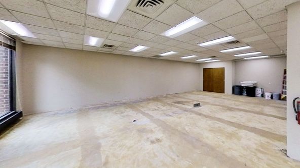 Oak Brook Office Suites: 1550 Spring Road, Oak Brook, IL 60523